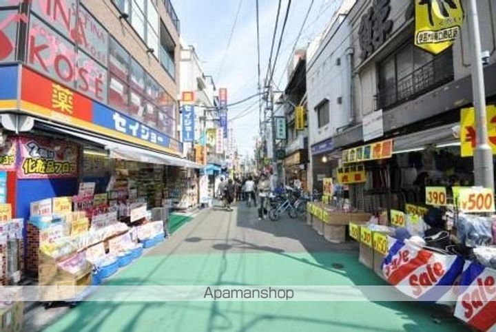 ラクラス学芸大学の周辺