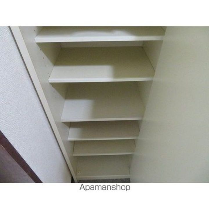 エバーグレース西府310の内装