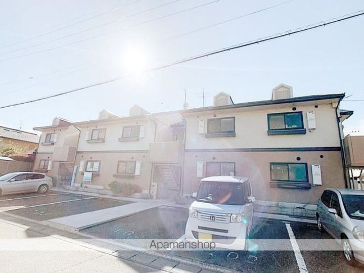 アーバンステージピノの外観