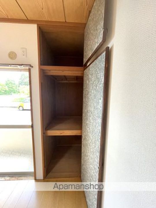 アドホックメゾンの内装