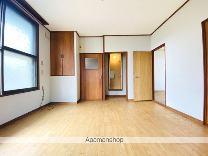 純パレス882の内装