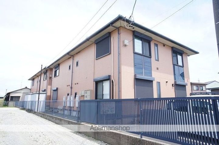 ディアステージBの外観