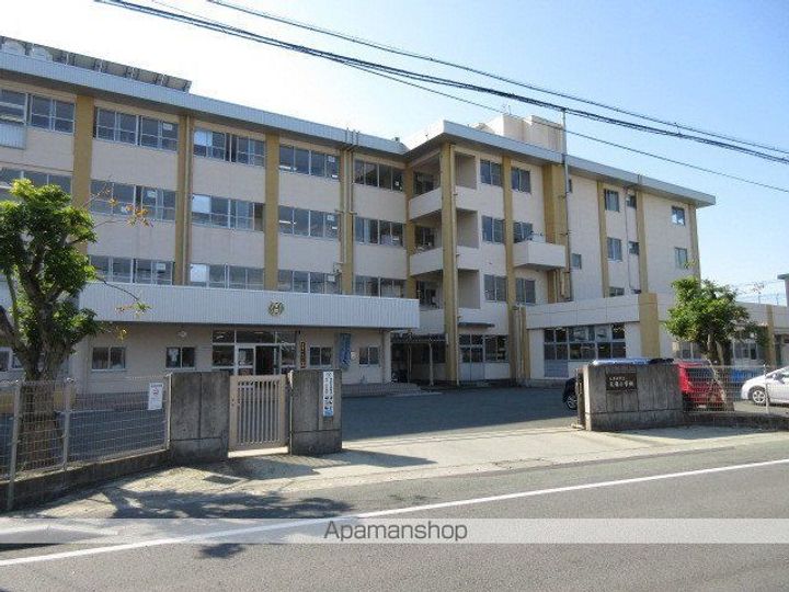 エバーラスティング・ステージの周辺