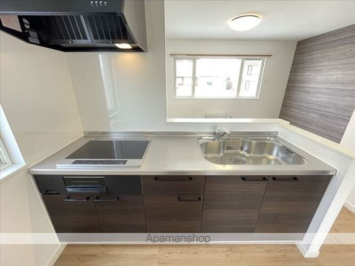 ラ・ポールあかしや106のキッチン