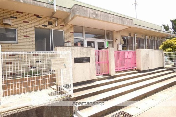 アーバン布袋106の周辺