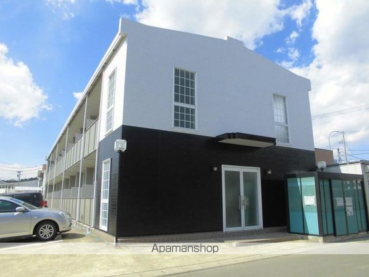 ロイヤル岩切Ⅱ108の外観