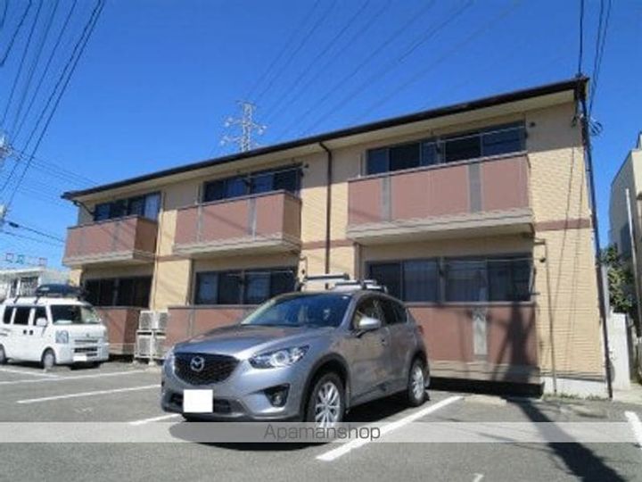 クレール伊勢の外観