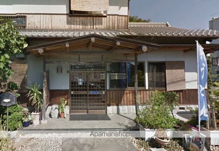 香川県高松市一宮町の賃貸アパートの周辺