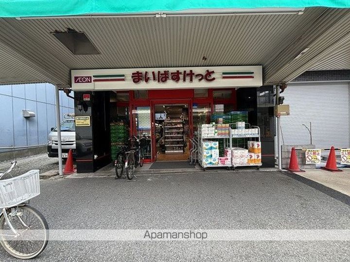 スカイコート生麦第5の周辺