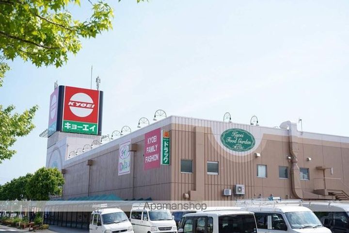 レオパレスラーク210の周辺