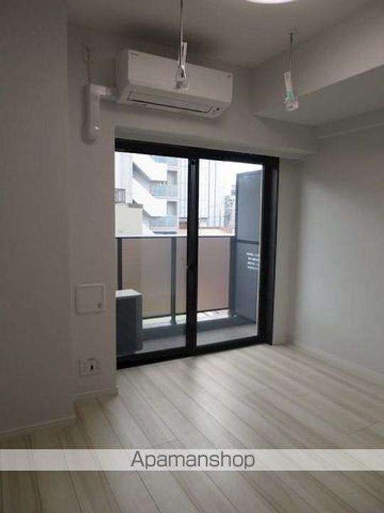 ラヴェニール横浜蒔田の居間