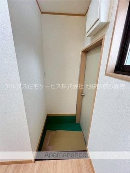 進士荘の玄関