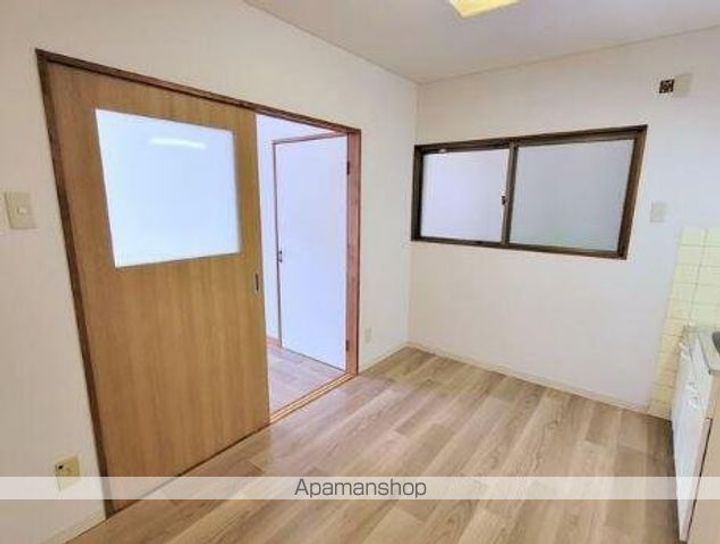 ガレリア中新町101の内装