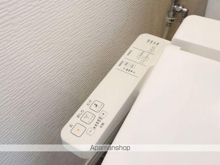 セントラル川名の内装