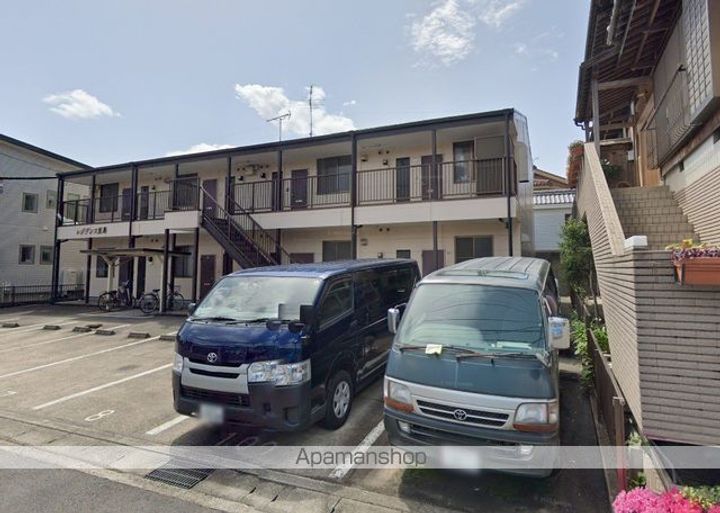 レジデンス栗島205の外観