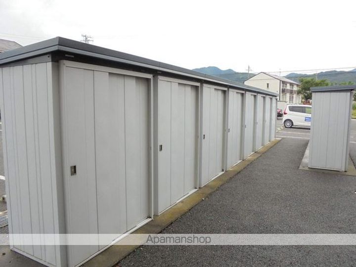 ロイヤルガーデン沢村 DEFのその他画像