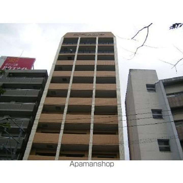 福岡県福岡市博多区築港本町の賃貸マンションの外観