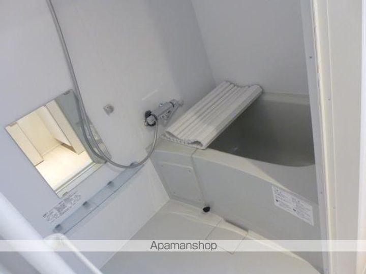 東京都荒川区東日暮里1丁目の賃貸マンションの風呂