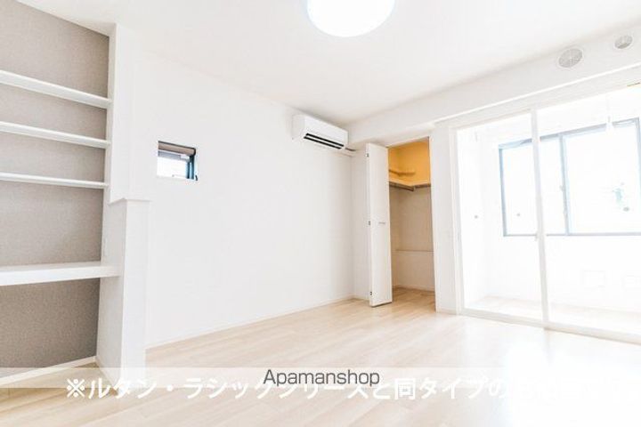 アルバスラピスⅢの居間