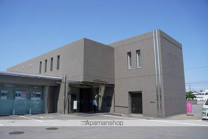 レオパレスラーク210の周辺