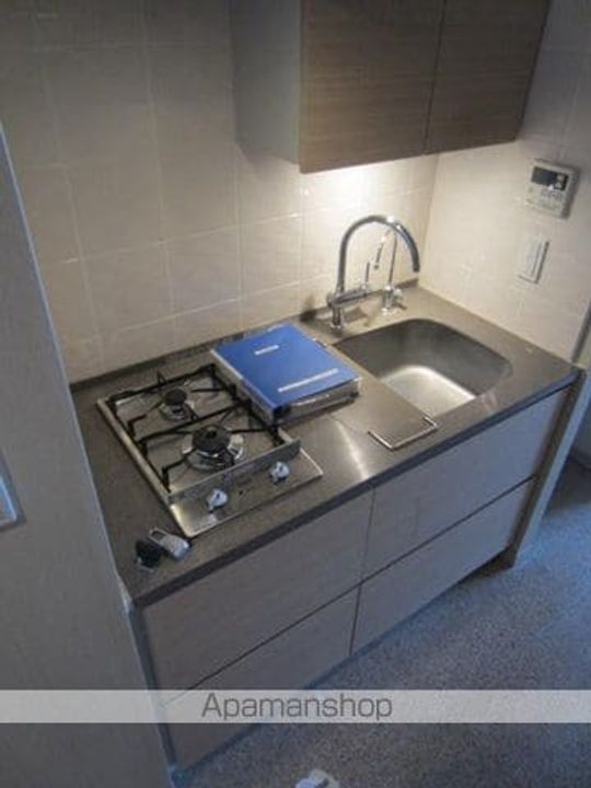 東京都千代田区神田小川町3丁目の賃貸マンションのキッチン