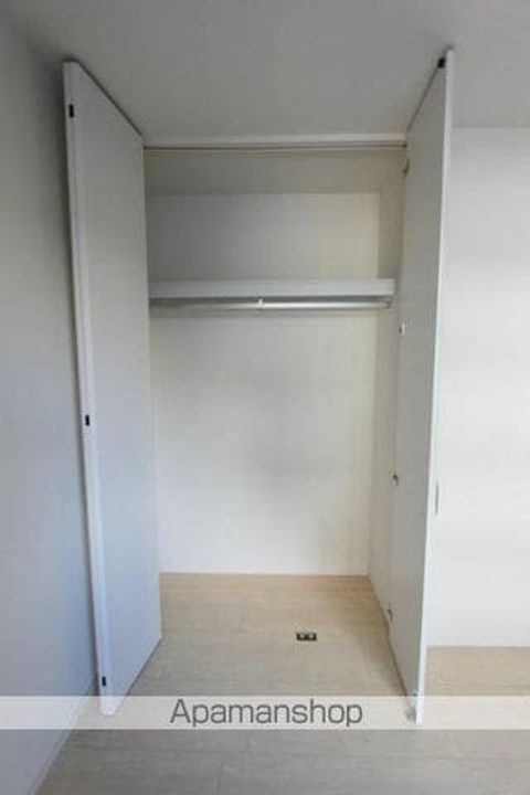 香川県高松市亀井町の賃貸マンションの内装