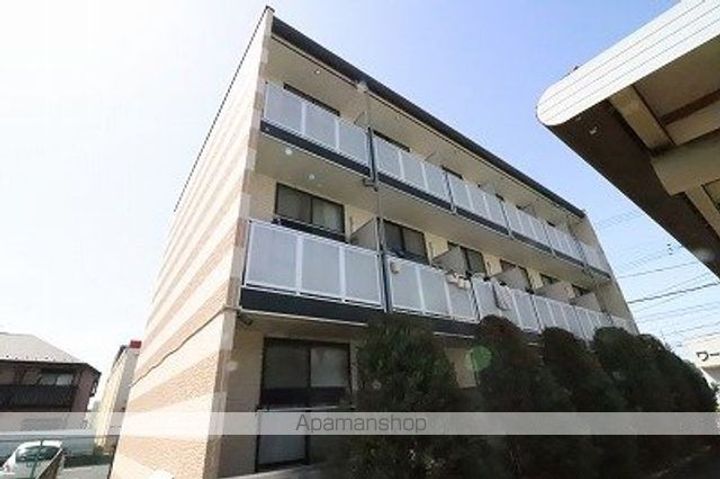 レオパレスクレールの外観