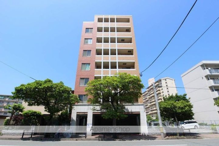 エムズワンの外観