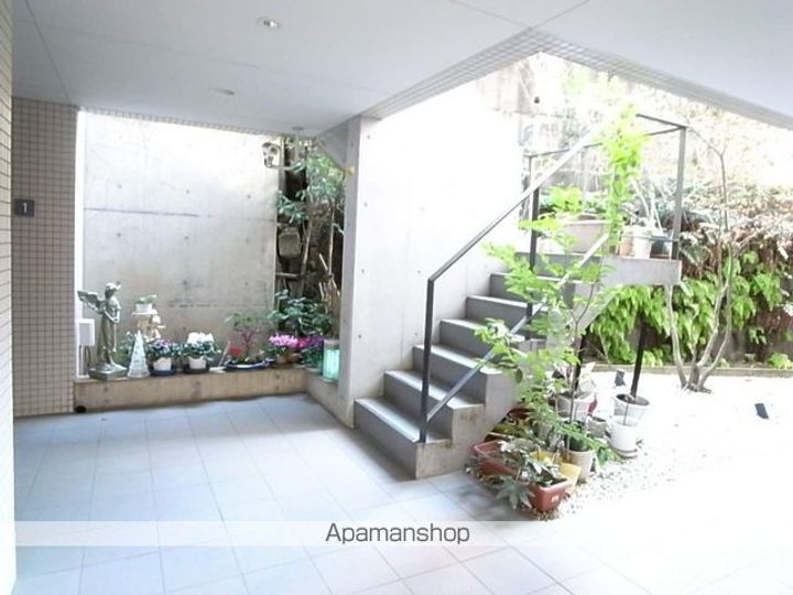 東京都世田谷区北沢1丁目の賃貸マンションのその他画像