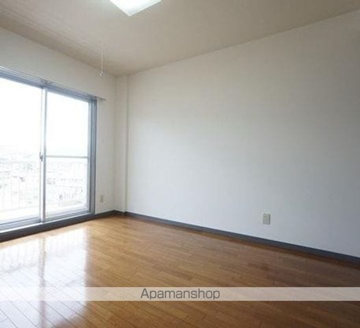 LA・FLEUR II203の居間