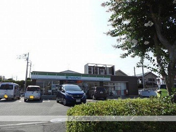 メゾン梨花の周辺