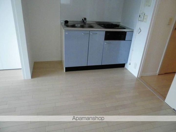 一条通TKハイツ802の内装