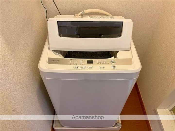 レオパレスフェンテの居間