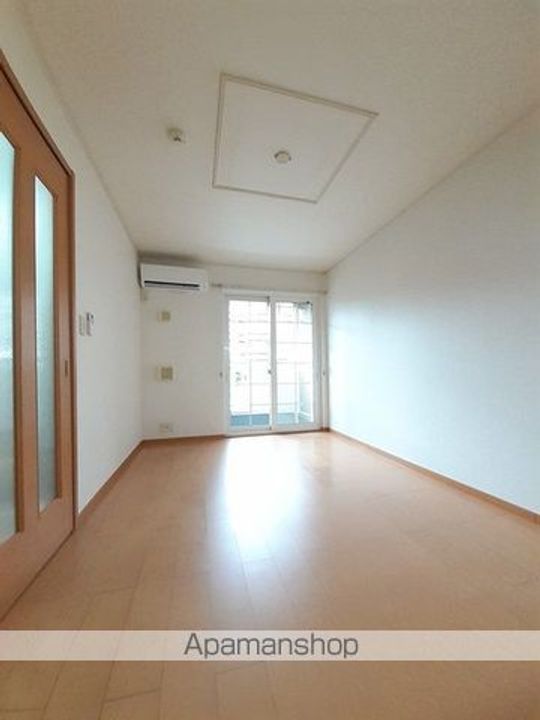 リバー・アイランドの居間