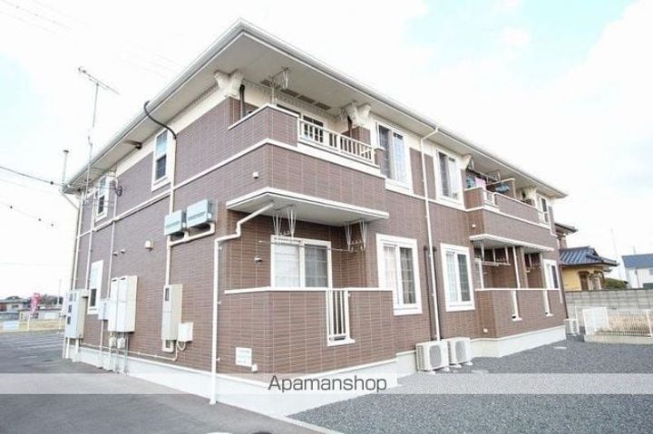 香川県高松市円座町の賃貸アパートの外観
