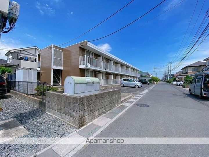 レオパレスサンシャインの外観