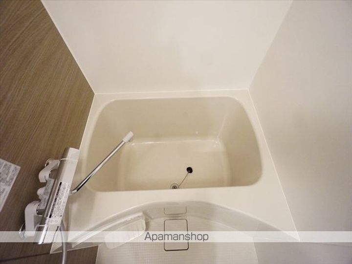 愛知県名古屋市中区新栄1丁目の賃貸マンションの内装