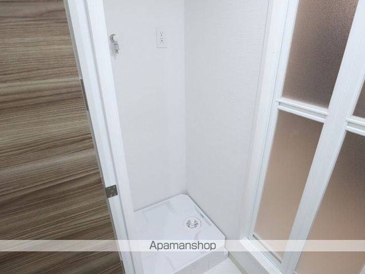 愛知県名古屋市昭和区御器所3丁目の賃貸マンションの内装