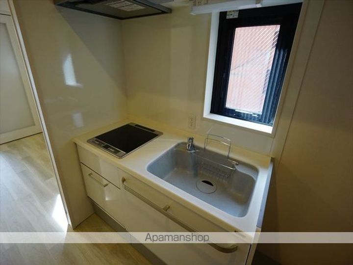 AZUR YABACHOの内装