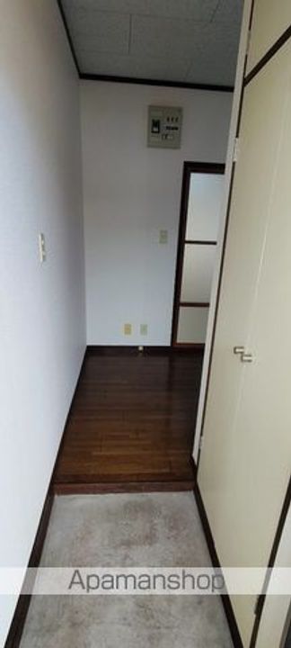 ビジゥーカシマAの玄関