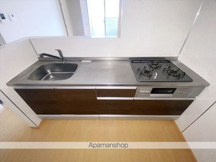 ファヴィリータCのキッチン