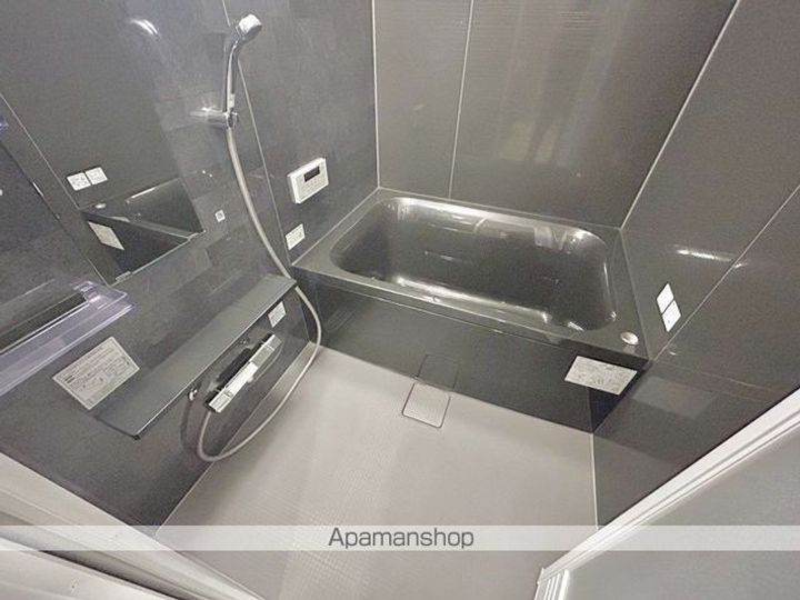 滋賀県東近江市小脇町の賃貸アパートの風呂