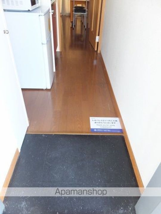 レオパレスリバティⅡ107の玄関