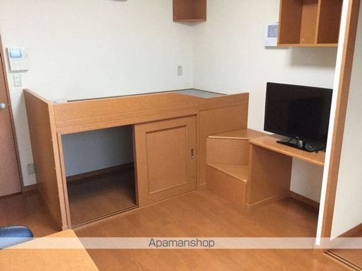 レオパレスグロウシード109の居間