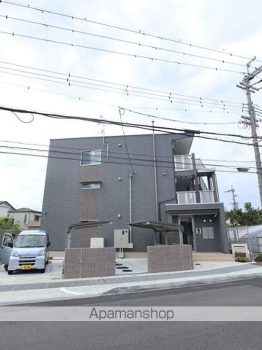 大阪府泉佐野市中町1丁目の賃貸アパートの外観