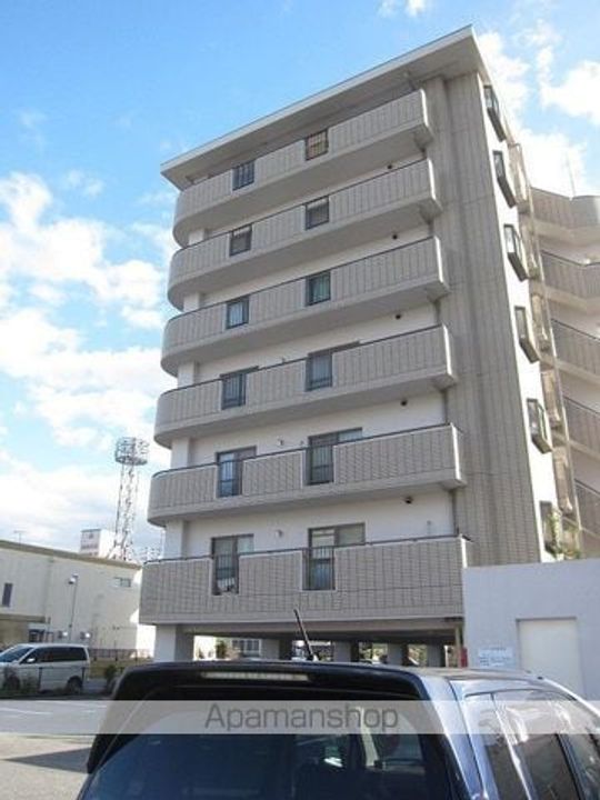 ファミール徳常163の外観