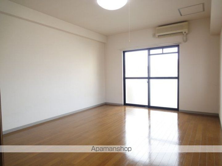 CHAYATOWN21の内装