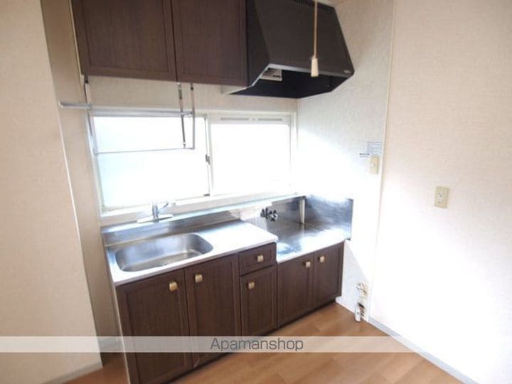 グラース関102のキッチン