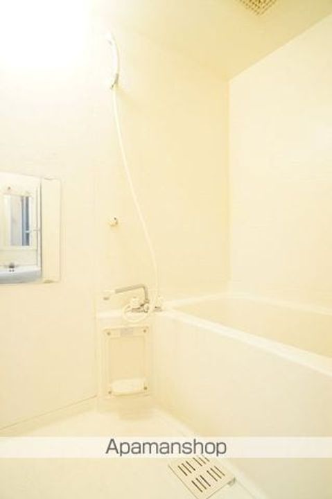 セレ二俣川102号室の風呂