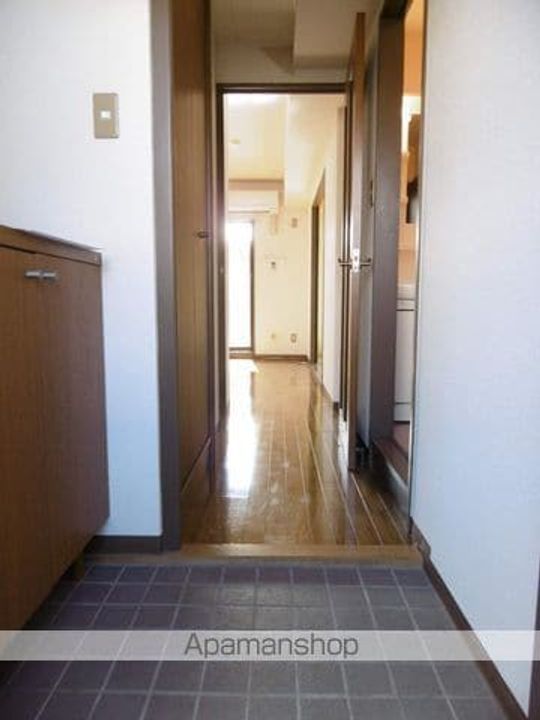 第二斎藤マンションの玄関